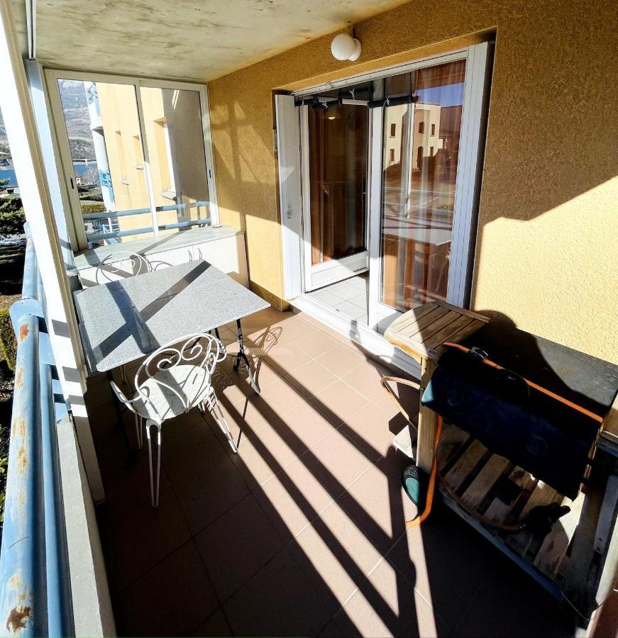 Appartement Lumineux Proche Plage Et Parking Savines Exterior photo