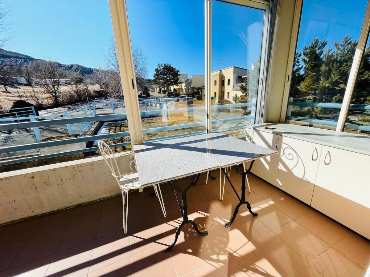 Appartement Lumineux Proche Plage Et Parking Savines Exterior photo